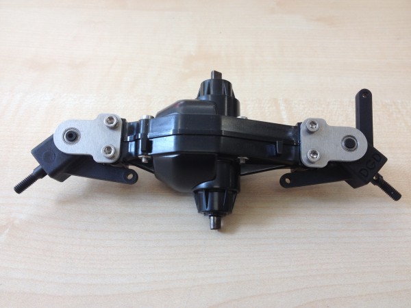 conversion to a driven steering CVD axle for Tamiya (15)
