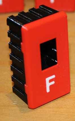 Tönsfeldt 090366 TMV PLA fire extinguisher box 1:14 stop left, black/red